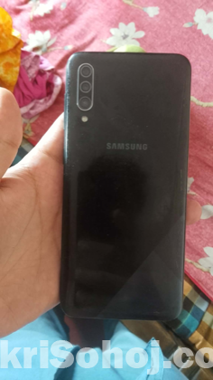 Samsung A30s